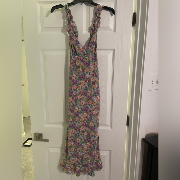 Sleeveless midi dress - Picture 1 of 2